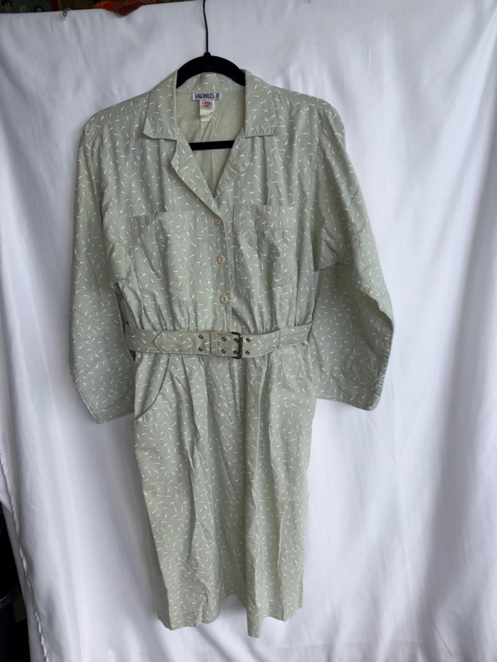 VINTAGE Taurus II Long Sleeves Belted Shirt Dress, 20” PTP, 14” waist, 40” L